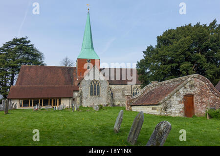 L'Angleterre, West Sussex, au sud, l'église paroissiale de Harting Banque D'Images