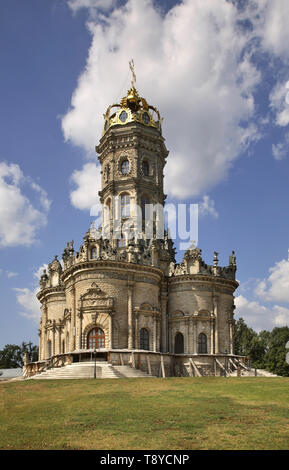 Église Notre Dame de la garde (église Znamenskaya) dans Dubrovitsy. Podolsk district. La Russie Banque D'Images