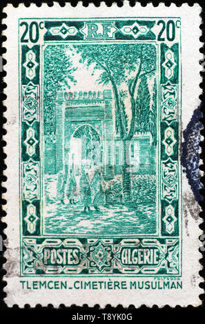 Cimetière Musulman sur d'anciens timbres algériens Banque D'Images