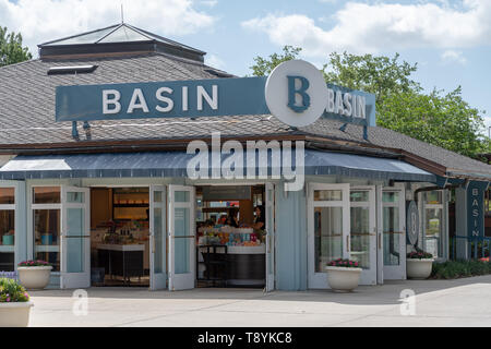 ORLANDO, USA : le 01 mai 2019 : droit de la devanture du bassin Banque D'Images