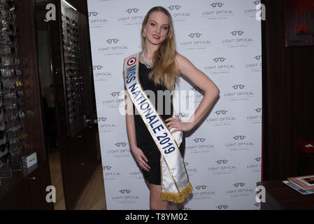 Optique lumière Levallois - 14 mai 2019 - Tapis Rouge Partie à l'ouverture de Festival de Cannes, le 'montée des Marches de Light Optical' Banque D'Images