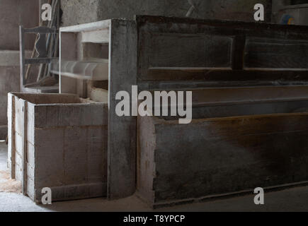 Un ancien moulin à farine, à l'intérieur Banque D'Images