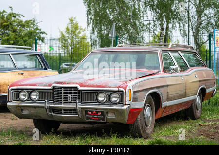 BERLIN - 27 avril 2019 : Full-size station wagon Ford LTD Country Squire, 1972 Banque D'Images