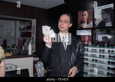 Optique lumière Levallois - 14 mai 2019 - Tapis Rouge Partie à l'ouverture de Festival de Cannes, le 'montée des Marches de Light Optical' Banque D'Images