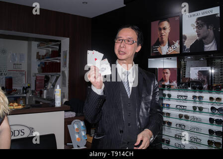 Optique lumière Levallois - 14 mai 2019 - Tapis Rouge Partie à l'ouverture de Festival de Cannes, le 'montée des Marches de Light Optical' Banque D'Images