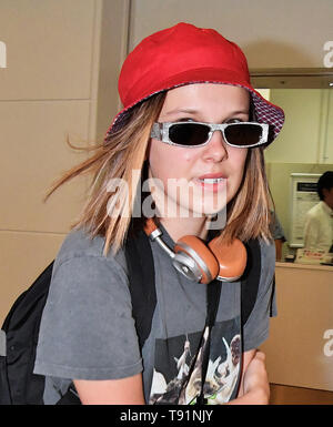 L'actrice Millie Bobby Brown arrive à l'Aéroport International de Tokyo à Tokyo, Japon, le 15 mai 2019. Credit : AFLO/Alamy Live News Banque D'Images