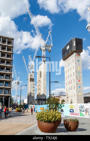 Poursuite de travaux de réaménagement de King's Cross, Boulevard du Roi, Londres, Royaume-Uni, 2019 Banque D'Images