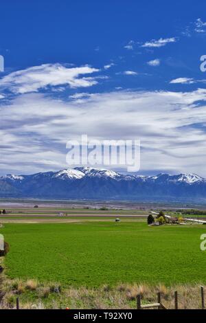 Logan et Tremonton Valley vue sur le paysage de l'autoroute 30, y compris pass Fielding, Beaverdam, Riverside et Collinston communes, par l'Utah State Universi Banque D'Images