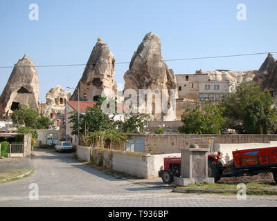 La Cappadoce Tour Rouge (route) le 22 septembre 2012 Banque D'Images