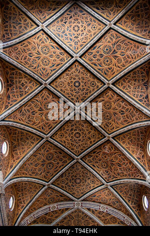 Milan, Italie : à l'intérieur de San Maurizio al Monastero Maggiore, une église 1518 connu comme la Chapelle Sixtine de Milan, le plafond dans la zone du fidèle Banque D'Images