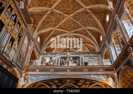 Milan, Italie : à l'intérieur de San Maurizio al Monastero Maggiore, une église 1518 connu comme la Chapelle Sixtine de Milan, détails de la voûte dans le Hall des moniales Banque D'Images