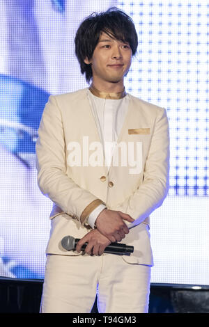 16 mai 2019 - Tokyo, Japon - acteur japonais Tomoya Nakamura Japon assiste à la première pour le film Aladdin à Yebisu Garden Place. Le film sortira au Japon le 7 juin. (Crédit Image : © Rodrigo Reyes Marin/Zuma sur le fil) Banque D'Images