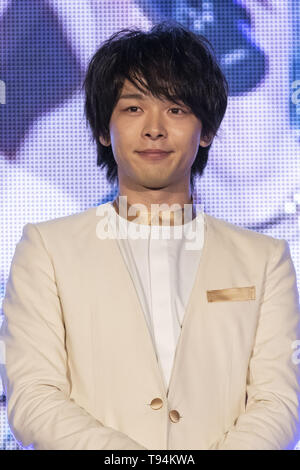 16 mai 2019 - Tokyo, Japon - acteur japonais Tomoya Nakamura Japon assiste à la première pour le film Aladdin à Yebisu Garden Place. Le film sortira au Japon le 7 juin. (Crédit Image : © Rodrigo Reyes Marin/Zuma sur le fil) Banque D'Images