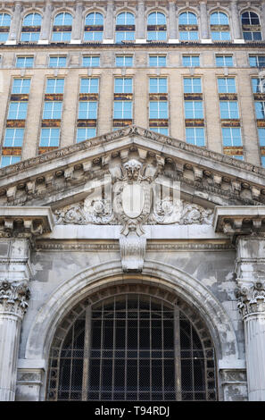 Détail de la Michigan Central Station abandonnée rail depot à Detroit, Michigan. Le monument a été acheté par la Ford Motor Company en 2018. Banque D'Images