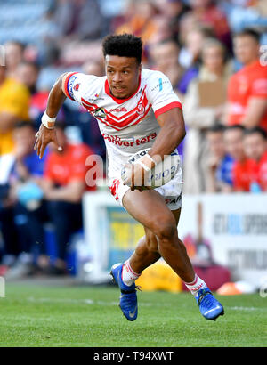 St Helen's Regan Grace en action lors de la Coupe du Défi Corail match à la John Smith's Stadium, Huddersfield. Banque D'Images