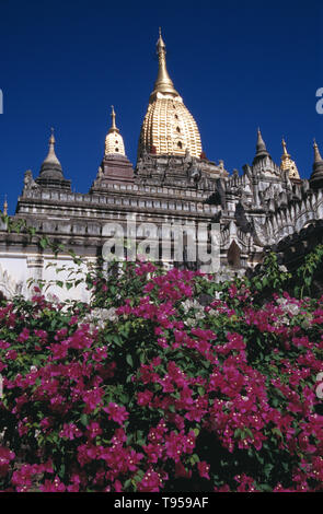 Le Myanmar. Bagan. Ananda Temple. Circa 1105 AD. Banque D'Images