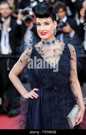 CANNES - le 16 mai : Dita von Teese arrive à la première de ' ' ROCKETMAN au cours de la 2019 Festival du Film de Cannes le 16 mai 2019 au Palais des Festivals à Cannes, France. (Photo par Lyvans/MediaPunch Boolaky/imageSPACE) Banque D'Images