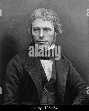 Michael Faraday (Septembre 22, 1791 - 25 août 1867) était un chimiste et physicien anglais qui ont contribué aux domaines de l'électromagnétisme et l'électrochimie. L'expérience de Faraday, électricité et magnétisme, proposant que le magnétisme est une force circulaire. Il est également connu pour la découverte de la rotation optique magnétique, l'induction électromagnétique, inventant la dynamo, parfaire le brûleur Bunsen, et la formulation de la deuxième loi de l'électrolyse. Auteur de ''Manipulation chimique'', Faraday a été auto-formé et a contribué aux domaines de l'électromagnétisme et l'électrochimie après un apprent Banque D'Images