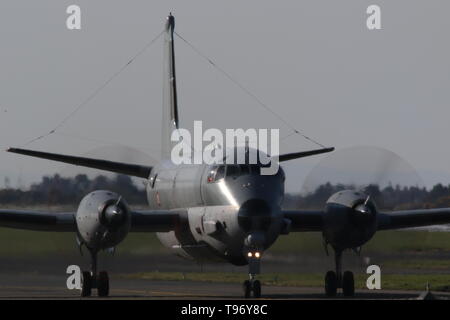 Breguet Atlantique 9, un avion de patrouille maritime 2 exploités par la marine française, à l'aéroport de Prestwick au cours de l'exercice Joint Warrior 19-1. Banque D'Images