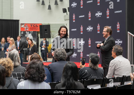 Keanu Reeves. Des empreintes de l'acteur et cimenté empreintes sur Hollywood Boulevard. Théâtre Chinois, Hollywood, Californie, le 14 mai, 2019 Banque D'Images