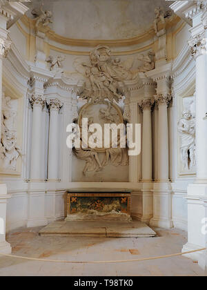 Todi Ombrie Italie. Église de San Fortunato, de l'intérieur la chapelle de la "antissima Annunziata' également connu sous le nom de "Cappella degli stuccchi'. Dans Banque D'Images