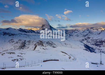 Sur le chemin de fer du Gornergrat Matterhorn, Zermatt, Suisse Banque D'Images