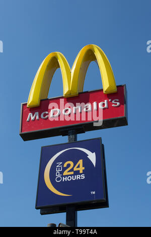 McDonalds, Glamorgan Vale Retail Park, Llantrisant Banque D'Images