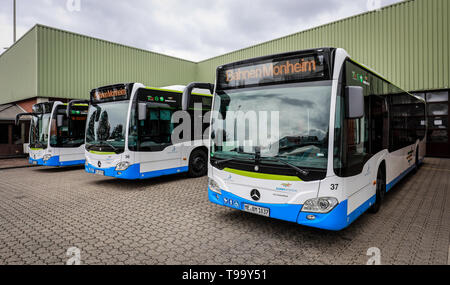 26.03.2019, Monheim, Rhénanie du Nord-Westphalie, Allemagne - Les bus à la BSM depot, les trams de la ville de Monheim. 00X190326D014CAROEX.JPG [communiqué de modèle : N Banque D'Images