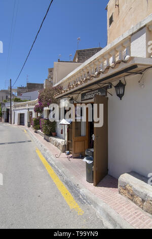 PORTO CRISTO, Majorque, Espagne - 16 MAI 2019 : secteur de Port restaurant Siroco avant sur une journée ensoleillée le 16 mai 2019 à Porto Cristo, Majorque, Espagne. Banque D'Images