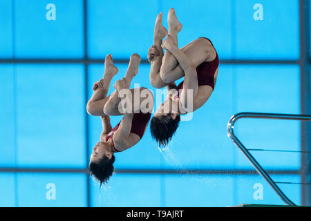 Londres, Royaume-Uni. 17 mai, 2019. Rae Mi Kim Mi Jin et Jo (PKR) concurrence dans les 10m synchro finale de la plate-forme au cours de la FINA/CNSG Diving World Series finale à l'Aquatics Centre de Londres, le vendredi 17 mai 2019. Londres en Angleterre. Credit : Taka G Wu/Alamy Live News Banque D'Images