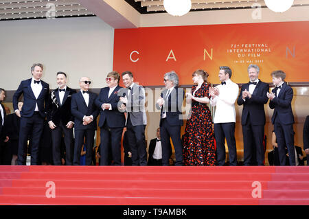 Giles Martin, David Furnish, Bernie Taupin, Elton John, Taron Egerton, Dexter Fletcher, Bryce Dallas Howard et Richard Madden participant à la 'Rocketman' premiere pendant le 72e Festival du Film de Cannes au Palais des Festivals le 16 mai 2019 à Cannes, France | dans le monde entier Banque D'Images