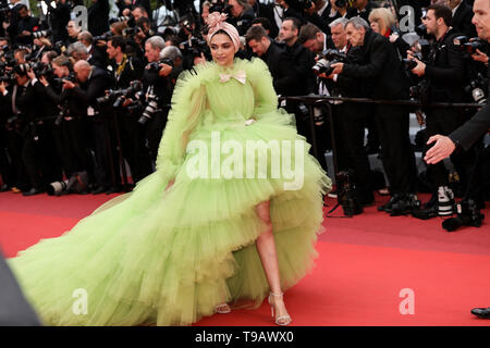 Cannes, France. 17 mai, 2019. Deepika Padukone arrive à la première de ' DOLOR Y GLORIA ' au cours de la 2019 Festival du Film de Cannes le 17 mai 2019 au Palais des Festivals à Cannes, France. ( Crédit : Lyvans Boolaky/Espace d'image/media Punch)/Alamy Live News Banque D'Images