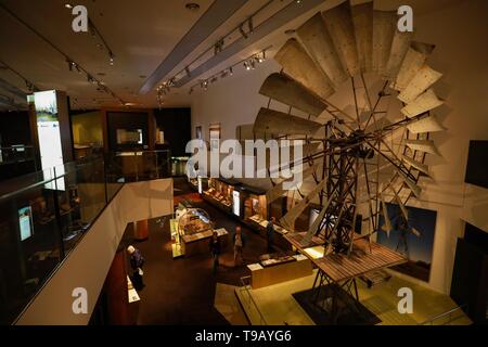 Beijing, Chine. 16 mai, 2019. Photo prise le 16 mai 2019 montre un moulin à vent au Musée National d'Australie, à Canberra, en Australie. Le 18 mai marque la Journée internationale des musées. Credit : Chu Chen/Xinhua/Alamy Live News Banque D'Images