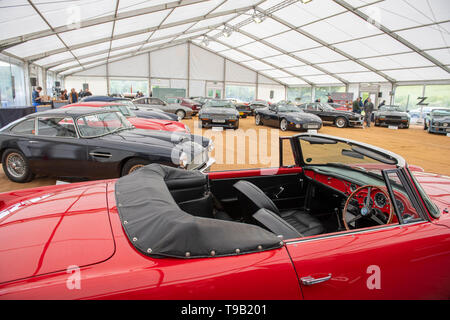 Le Wormsley Estate, Saunderton, UK. 18 mai 2019. 20e anniversaire édition de Bonhams vente annuelle dédiée à Aston Martin et Lagonda a lieu le 19 mai 2019. La vente comprend les voitures qui ont paru dans les 007 films. Credit : Malcolm Park/Alamy Live News. Banque D'Images