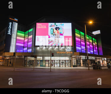 Victoria Centre est un centre commercial à Nottingham, Angleterre. Il contient la mode et high street de chaînes de magasins ainsi que des cafés, restaurants. Banque D'Images