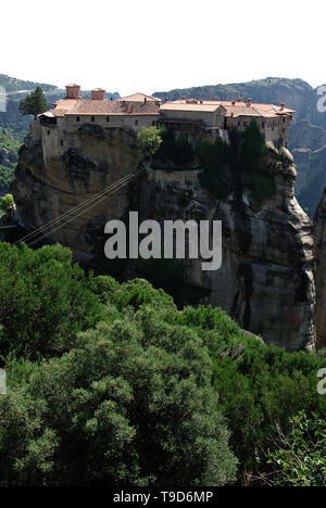 Le monastère de Varlaam est le deuxième plus grand monastère de Meteora. Il est situé en face du grand monastère météorologiques et elle a été fondée en Banque D'Images