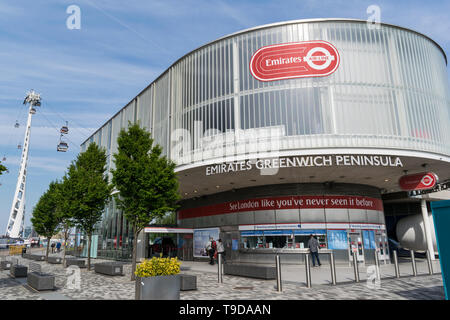 Londres, Royaume-Uni - 15 mai 2019 : Emirates Air Line station de télécabine à Greenwich Penninsula Banque D'Images