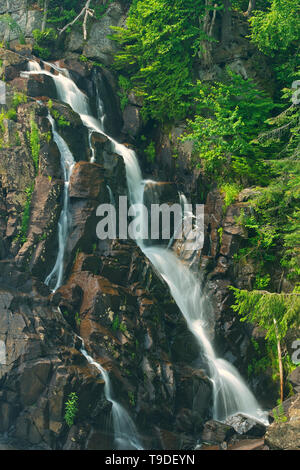 Chute du Diable. Il s'agit d'un parc provincial, pas un vrai parc fédéral. Parc national du Mont-Tremblant Québec Canada Banque D'Images