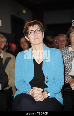 Goerlitz , Allemagne - 16 MAI : Annegret Kramp-Karrenbauer, chef de la CDU (Union démocrate chrétienne), est photographié Banque D'Images