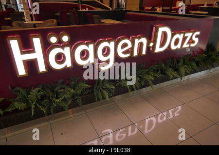 JEDDAH, Arabie saoudite - le 21 décembre 2018 : Le logo de la marque Haagen-Dazs Banque D'Images