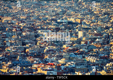 Maisons de haute densité vu de dessus à Barcelone Banque D'Images
