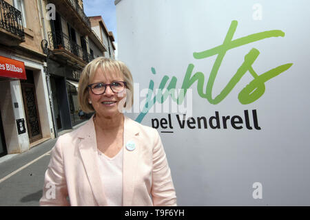 El Vendrell, Tarragone, Espagne. 18 mai, 2019. Eava Serraima, candidat au poste de maire de la ville d'El Vendrell du groupe politique ''Junts pel Vendrell' Credit : Ramon Costa/SOPA Images/ZUMA/Alamy Fil Live News Banque D'Images