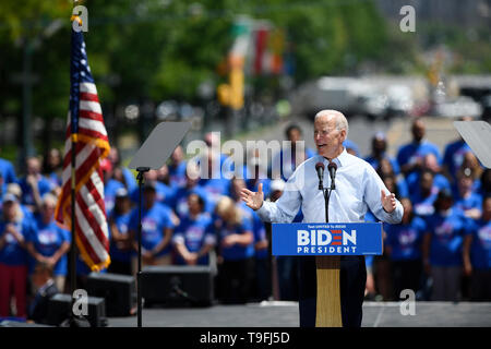 Philadelphie, USA. 18 mai, 2019. Ancien Vice-président américain Joe Biden parle pendant un rassemblement à Philadelphie le 18 mai 2019. Joe Biden, le samedi, a lancé sa campagne en cours pour l'élection présidentielle de 2020 à Philadelphie. Credit : Liu Jie/Xinhua/Alamy Live News Banque D'Images