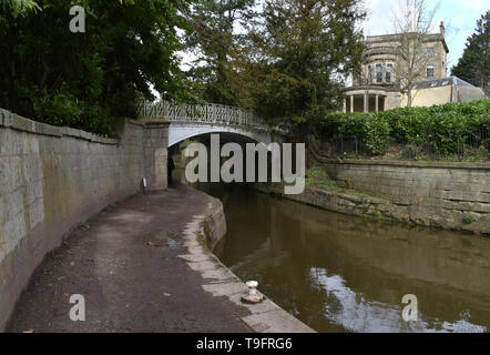 Le canal de Kennet Avon à Sydney Gardens, baignoire. Banque D'Images