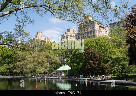 De l'eau conservatoire dans Central Park, New York City Banque D'Images