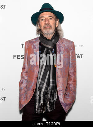 New York, NY - 28 Avril 2019 : l'acteur américain et la voix de plusieurs personnages Simpsons Harry Shearer assiste à 'The Simpsons' 30e anniversaire du Banque D'Images