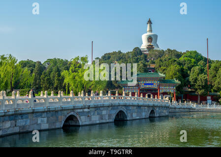 La Pagode blanche du Parc Beihai à Pékin, Chine Banque D'Images