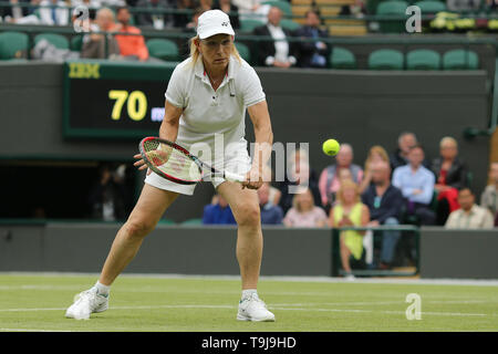 Londres, Royaume-Uni. 19 mai 2019. Les joueurs de tennis de Wimbledon Journée ; Martina Navratilova (CZE) en action au cours de la cour numéro 1 Wimbledon Crédit d'ouverture : Action Plus Sport Images/Alamy Live News Banque D'Images