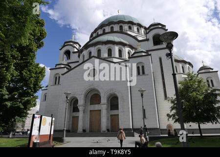 L'église de Saint Sava Temple (Hram Svetog Save) Belgrade, Serbie vue avant Banque D'Images