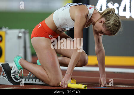 YOKOHAMA, Japon - 10 MAI : Matgorzata Holub-Kowalik de Pologne au début du le relais féminin 4x400m durant le jour 1 de la Finale Mondiale 2019 championnats de relais au Nissan Stadium le samedi 11 mai 2019 à Yokohama, au Japon. (Photo de Roger Sedres pour l'IAAF) Banque D'Images